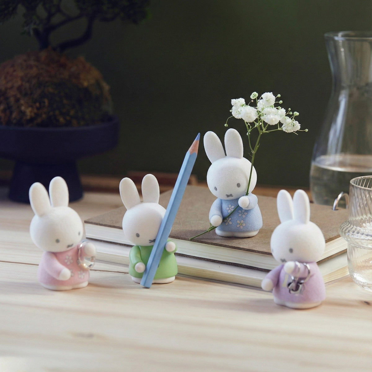 Miffy Helping Hands Desk Organizer Blind Box – Suteki Gifts