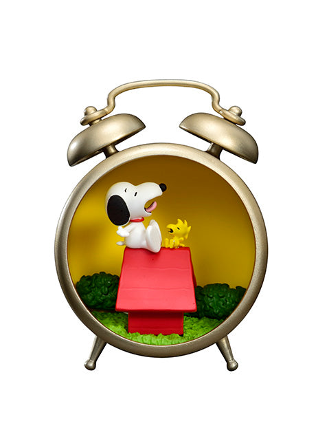 Re-ment Peanuts Snoopy's Antique Diorama Blind Box