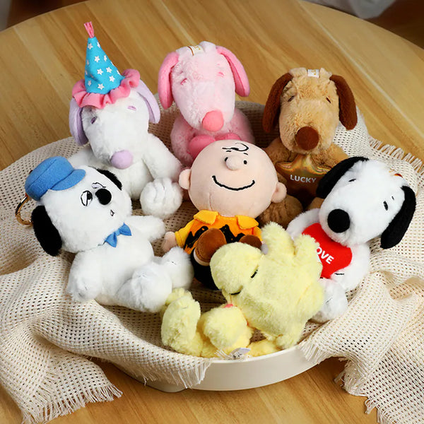 Peanuts Snoopy Plush Keychain Blind Box