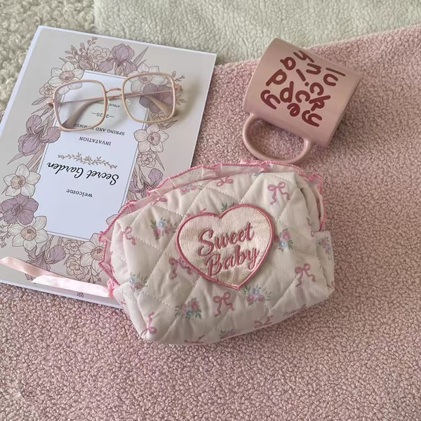 Sweet Ribbon Zip Pouch