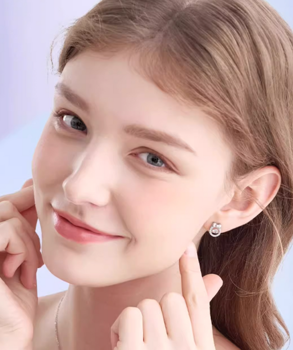 Hello Kitty Bow Crystal Earring