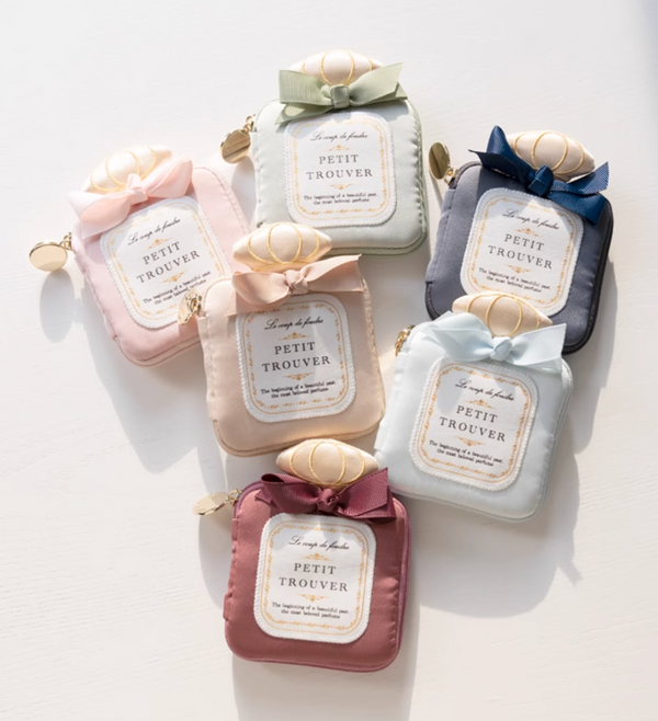 Petit Trouver Perfume Accessory Pouch