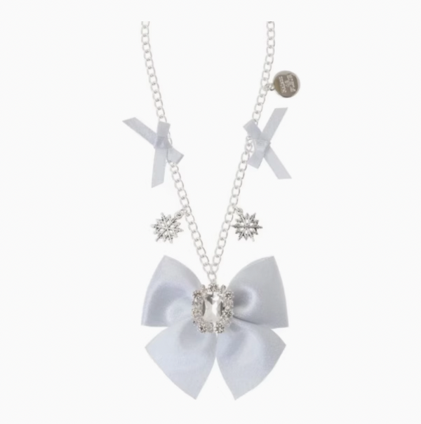 Maison De Fleur Snowflake Long Charm