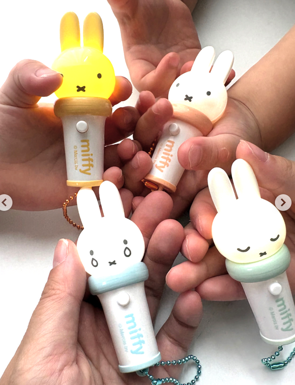 Miffy Is So Cute! Penlight Gashapon
