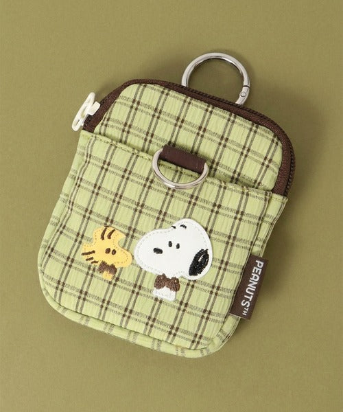 Peanuts Snoopy Plaid Carabiner Pass Case Pouch