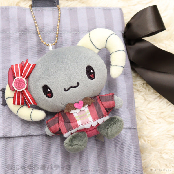 Sanrio Lloromannic Berry Plush Mascot Keychain – Munyu Gurumi Patio Edition